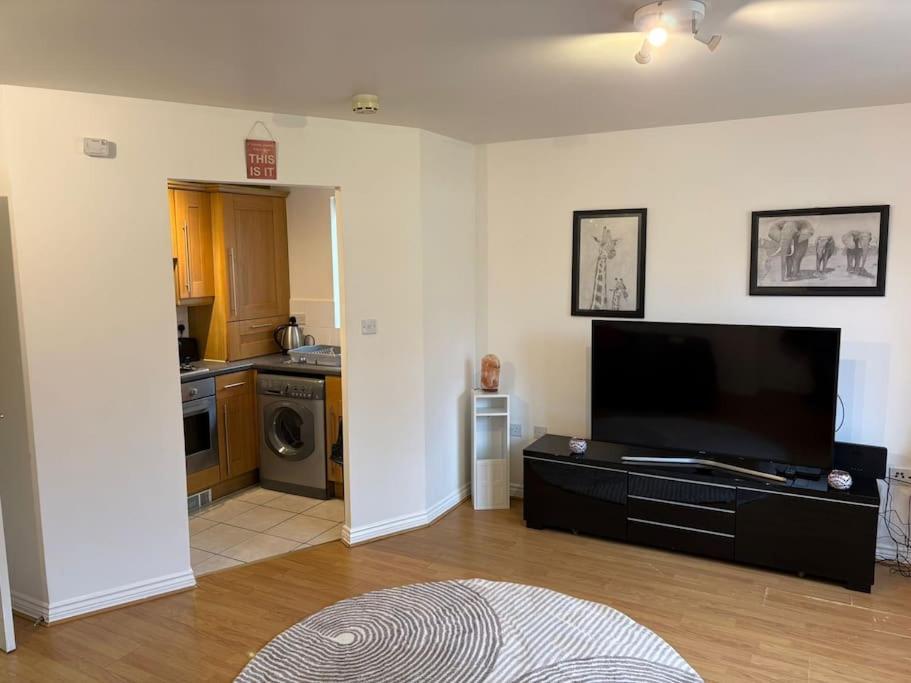 バーミンガムNewly Refurbished Flat In Kings Heathアパートメント エクステリア 写真